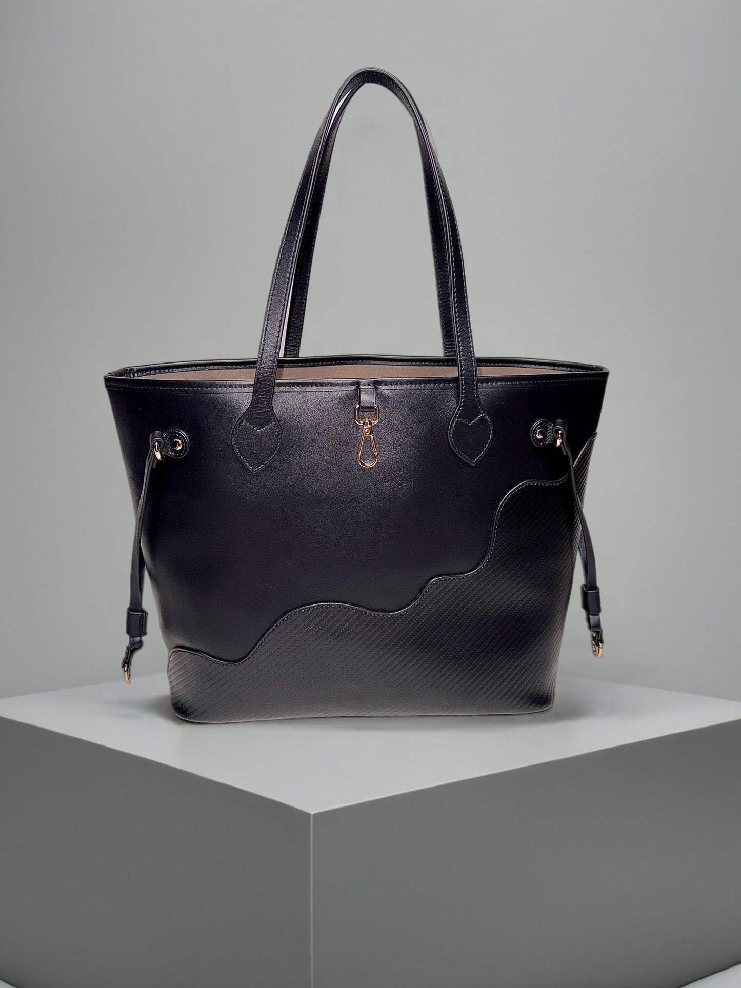 Carbon Wave Tote